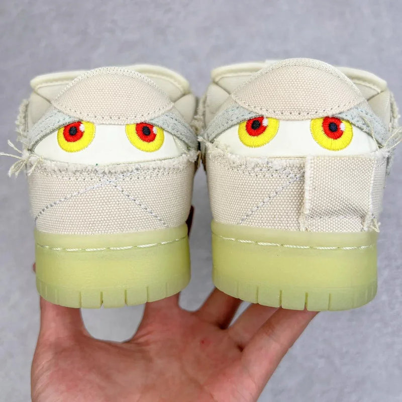 Nike SB Dunk Low Mummy
