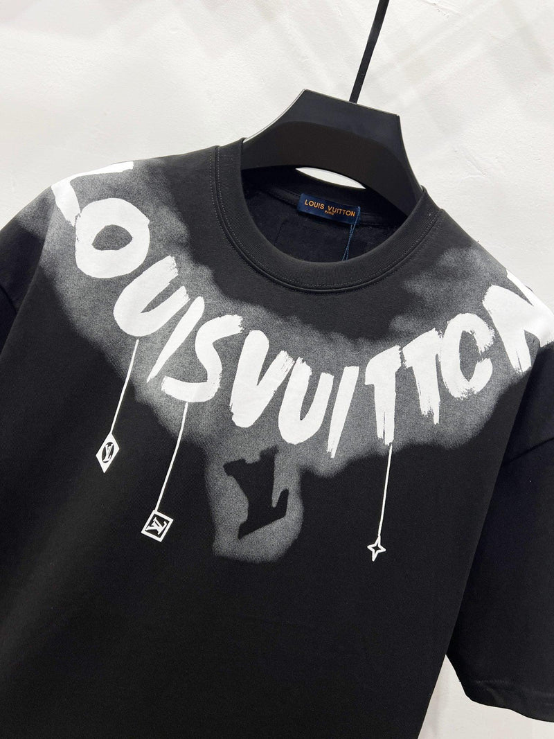 Camiseta Louis Vuitton - Versat Outlet
