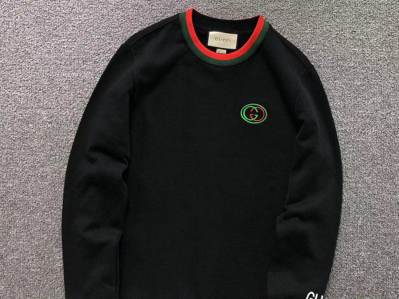 Moletom Gucci Bordado Classic – Branco & Preto  Versat Outlet