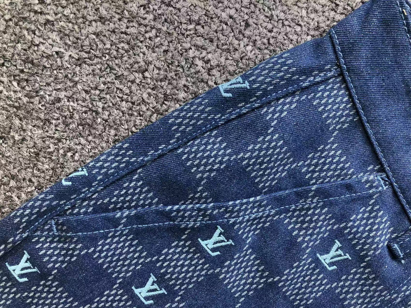 Louis Vuitton Monogram Denim - (all over print) - Versat Outelt