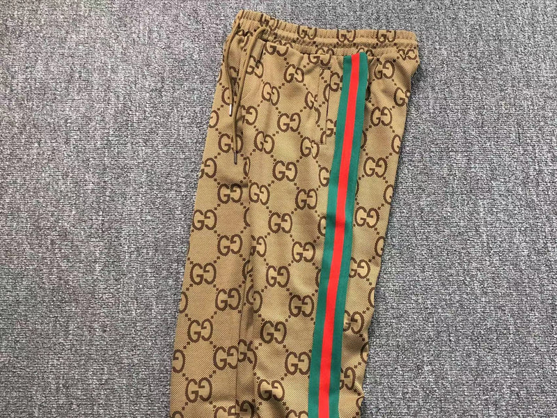 Gucci GG Supreme Monogram Tracksuit Set - Versat Outlet