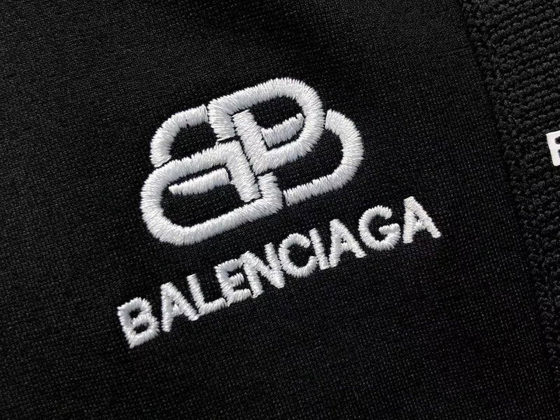 Conjunto Balenciaga Logo Tape Tracksuit
