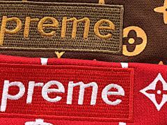 Moletom Louis Vuitton x Supreme